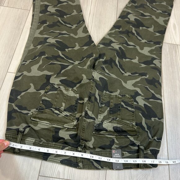 NWT Torrid Size 16 Crop Aviator Skinny Stretch Twill Mid-Rise Pant Camo Green - Picture 11 of 13